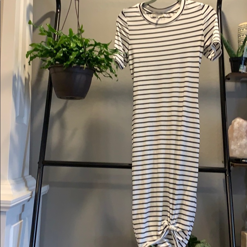 Women’s Stripped Midi Dress